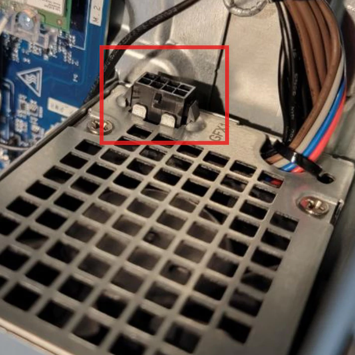8-pin GPU power header on Dell desktop chassis